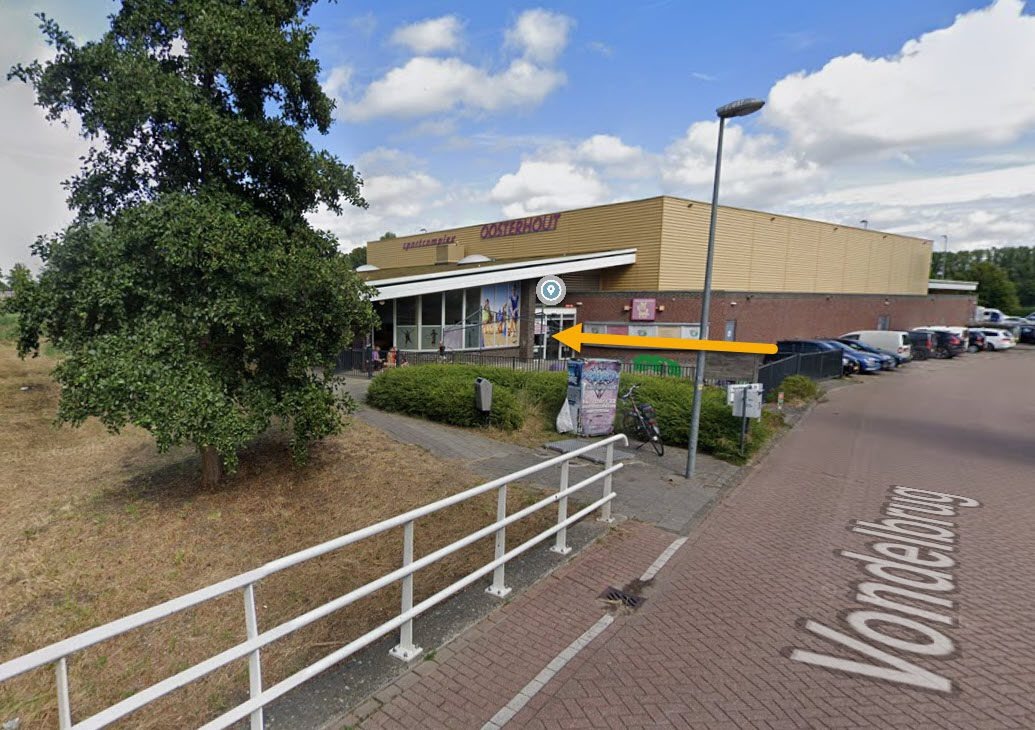 imgi_14_Sportzaal-Oosterhout_ingangpijl